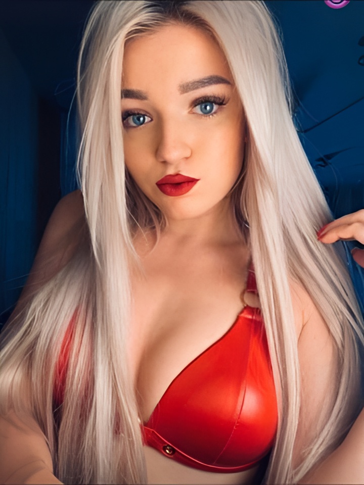 Эльза привлекальеная девушка из Назрани цена от 10000 руб