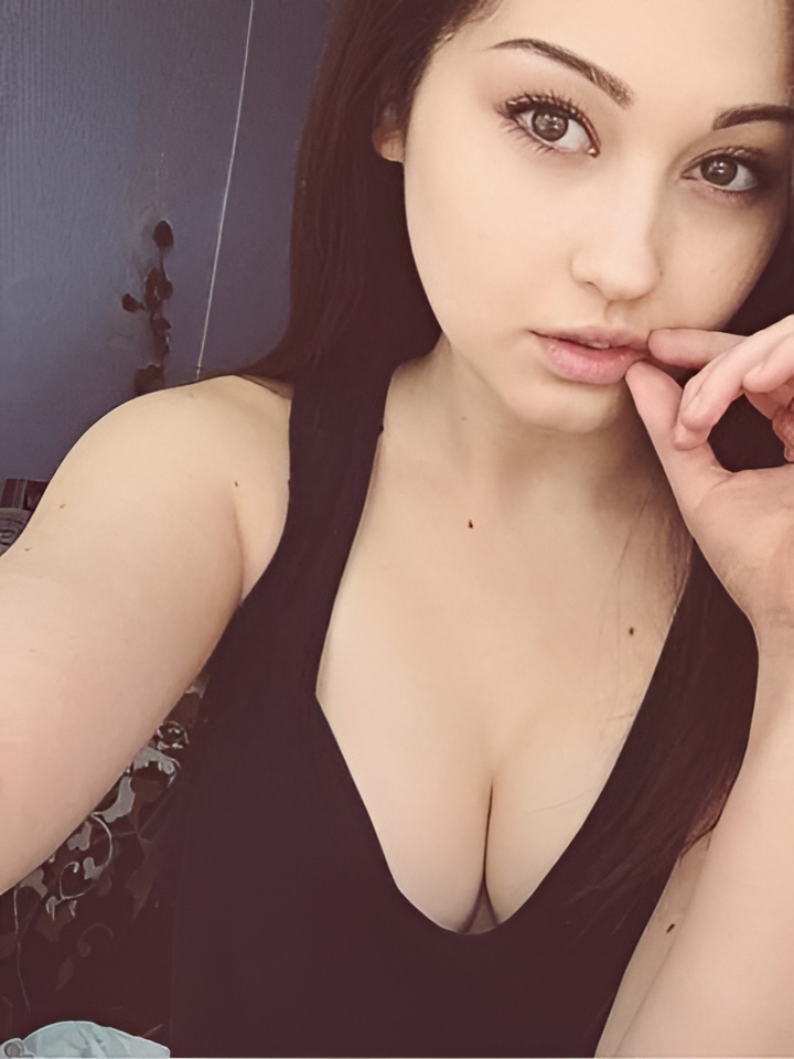 Нина привлекальеная девушка из Назрани цена от 2000 руб