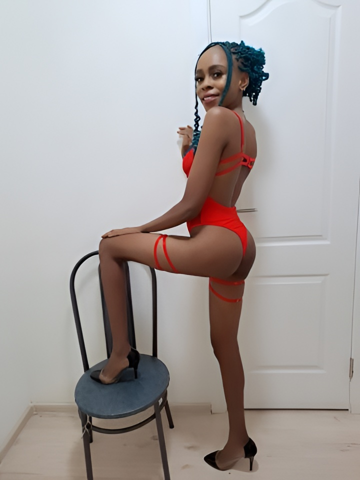 Роза привлекальеная девушка из Назрани цена от 5000 руб