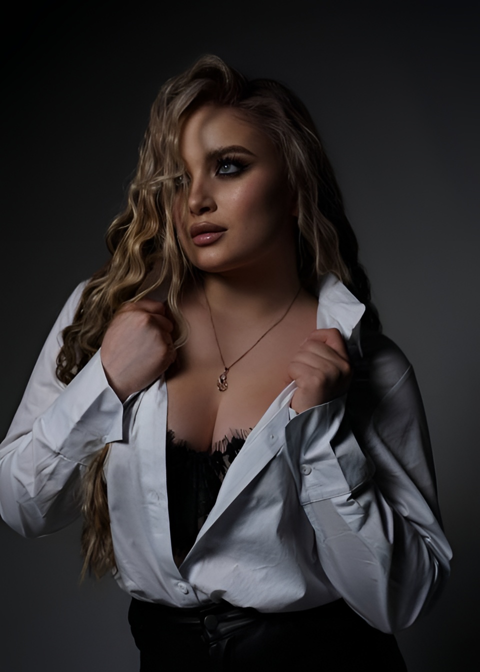 Алиса привлекательная девушка из Назрани цена от 6000 руб