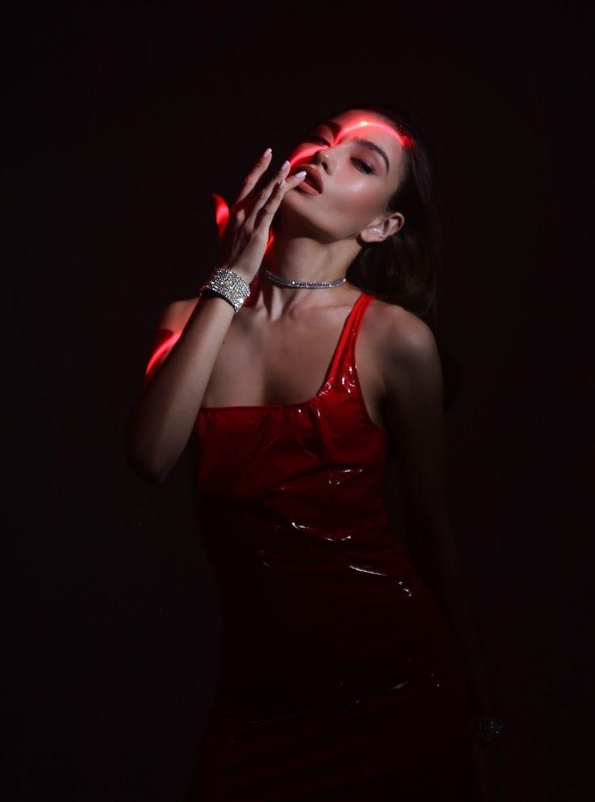 Индивидуалка Сабрина, доступна для личного знакомства от 10000 руб