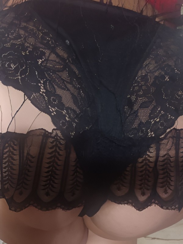 Инна привлекательная девушка из Назрани цена от 1500 руб