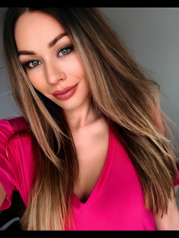 Ирина привлекательная девушка из Назрани цена от 5000 руб