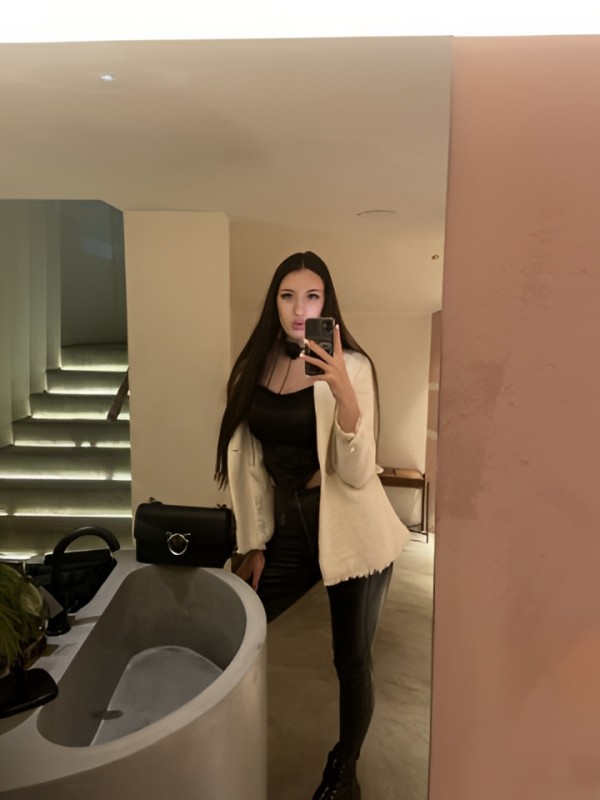 Майя привлекательная девушка из Назрани цена от 5000 руб